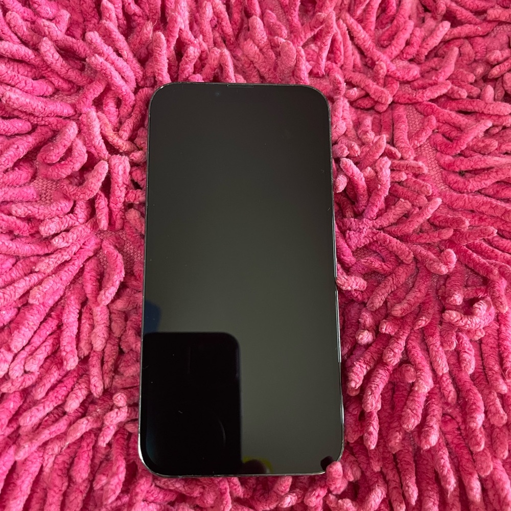 Grey iPhone / Smartphone 12 pro max, 256G memory - Picture 2 of 5